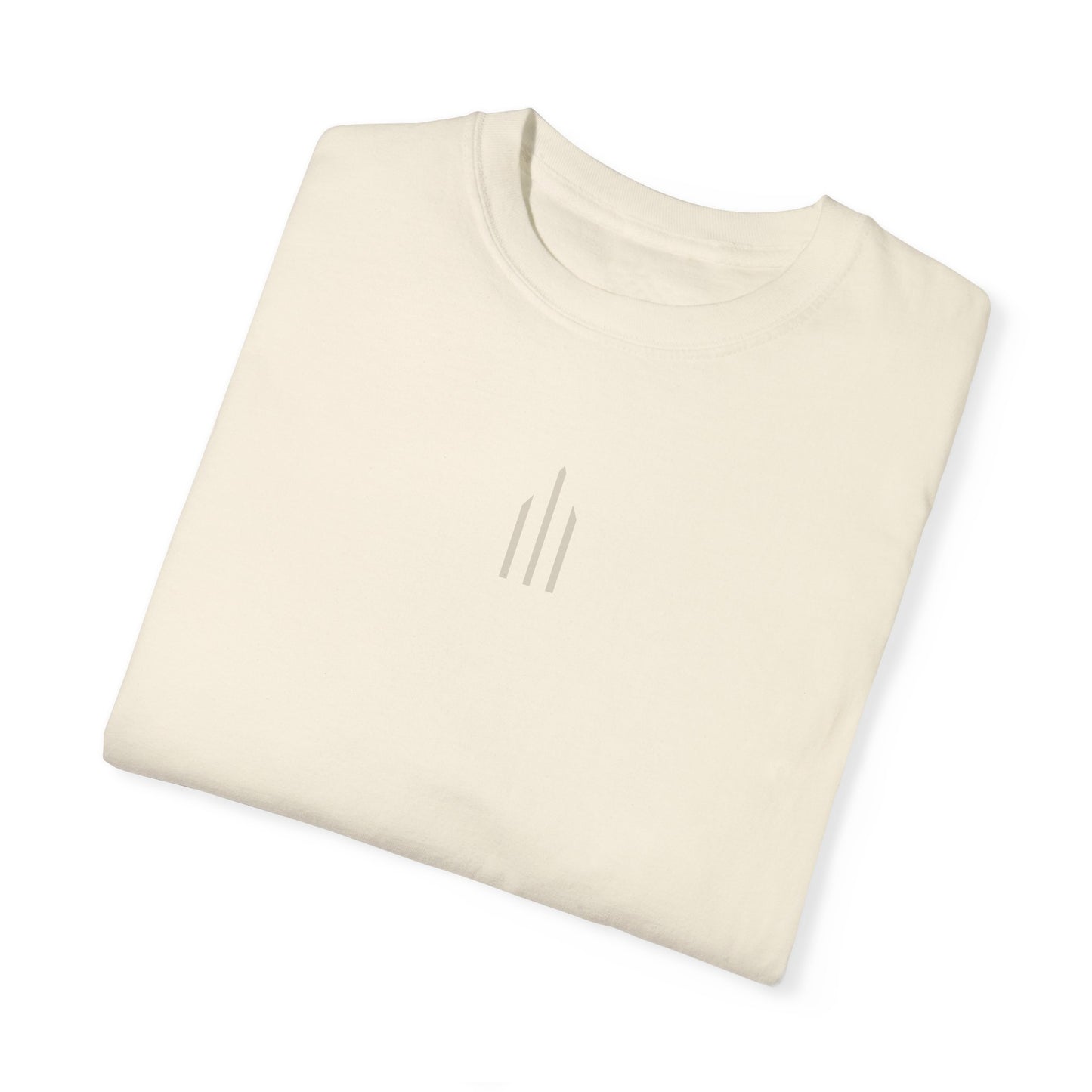 Casual Ivory T-Shirt w/ Logo